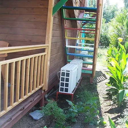 Naz Apartlari * Чирали